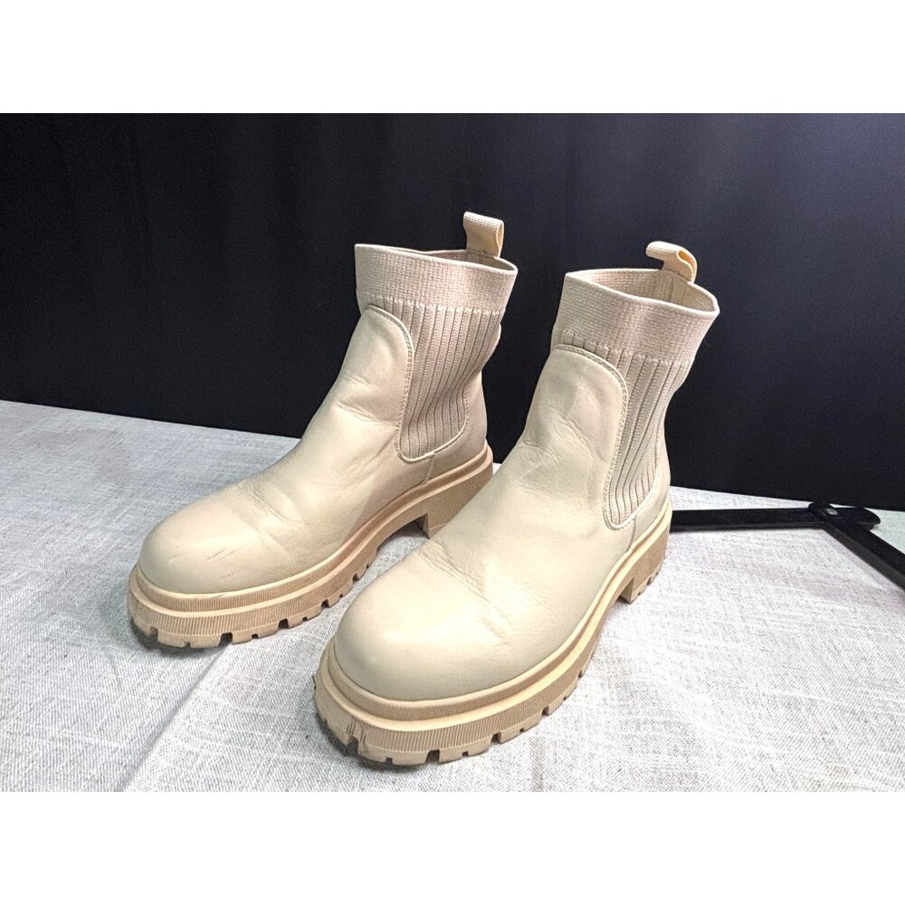 Bacia Chelsea Cream Leather Chunky Sole Ankle Boots With Ribbed Elastic Sides - Picture 2 of 7